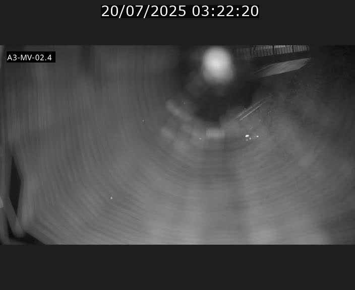 <h2>Webcam autoroute de la France (A3) au Luxembourg à Fentange, à proximité de la Croix de Gasperich. Vue orientée vers la Cloche d'Or</h2>