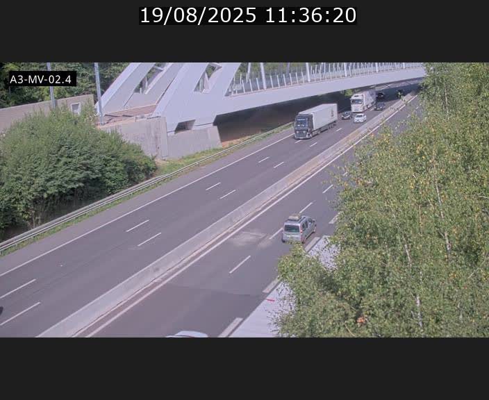<h2>Webcam autoroute de la France (A3) au Luxembourg à Fentange, à proximité de la Croix de Gasperich. Vue orientée vers la Cloche d'Or</h2>