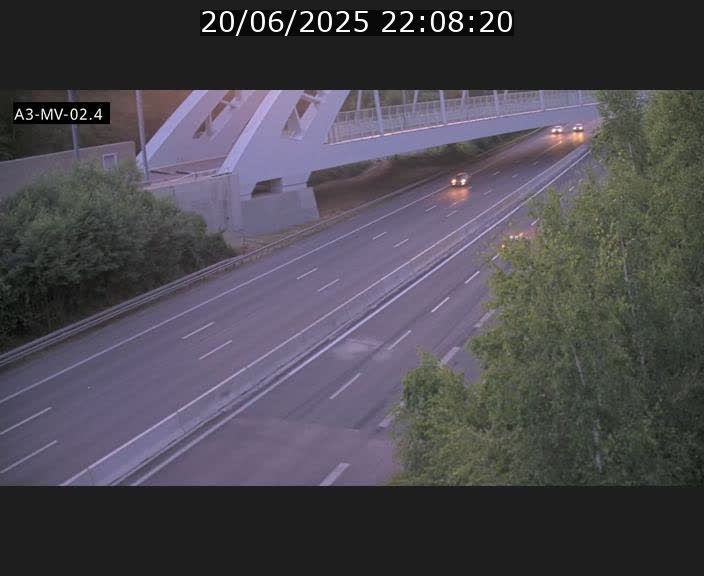 <h2>Webcam autoroute de la France (A3) au Luxembourg à Fentange, à proximité de la Croix de Gasperich. Vue orientée vers la Cloche d'Or</h2>