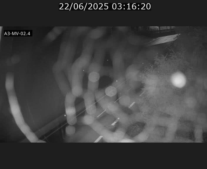 <h2>Webcam autoroute de la France (A3) au Luxembourg à Fentange, à proximité de la Croix de Gasperich. Vue orientée vers la Cloche d'Or</h2>