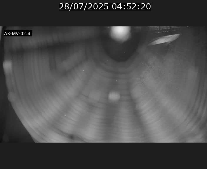 <h2>Webcam autoroute de la France (A3) au Luxembourg à Fentange, à proximité de la Croix de Gasperich. Vue orientée vers la Cloche d'Or</h2>