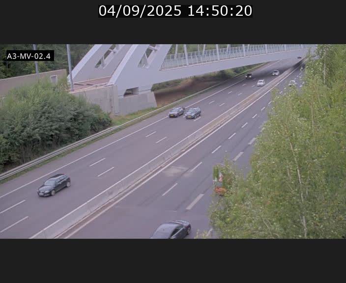 <h2>Webcam autoroute de la France (A3) au Luxembourg à Fentange, à proximité de la Croix de Gasperich. Vue orientée vers la Cloche d'Or</h2>