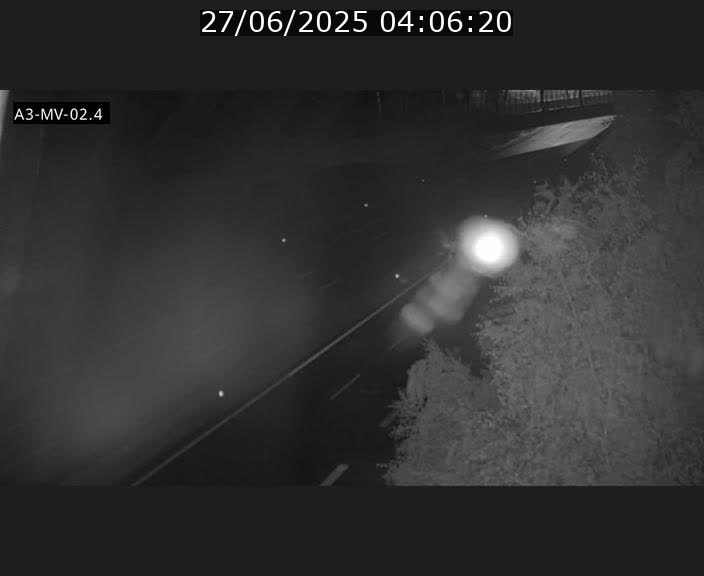 <h2>Webcam autoroute de la France (A3) au Luxembourg à Fentange, à proximité de la Croix de Gasperich. Vue orientée vers la Cloche d'Or</h2>