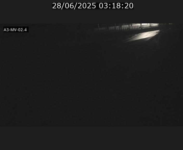 <h2>Webcam autoroute de la France (A3) au Luxembourg à Fentange, à proximité de la Croix de Gasperich. Vue orientée vers la Cloche d'Or</h2>