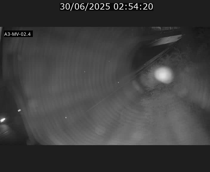 <h2>Webcam autoroute de la France (A3) au Luxembourg à Fentange, à proximité de la Croix de Gasperich. Vue orientée vers la Cloche d'Or</h2>
