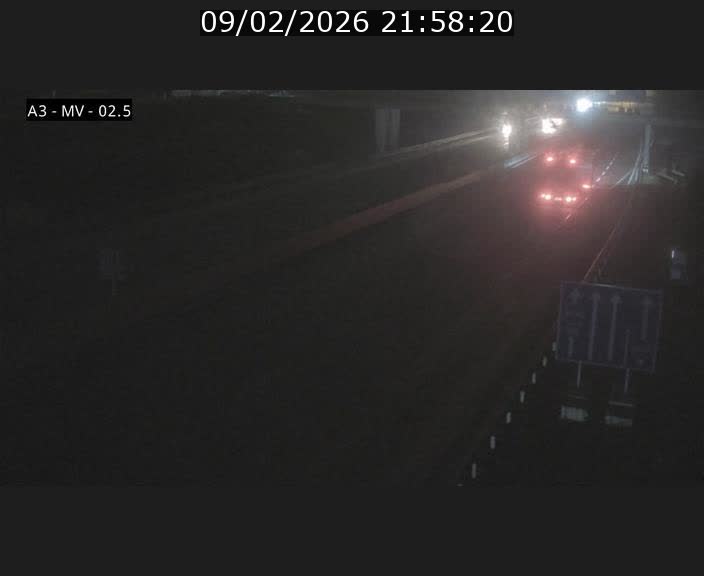 <h2>Webcam autoroute A3 au Luxembourg à proximité de la Croix de Gasperich. Vue orientée vers Luxembourg</h2>
