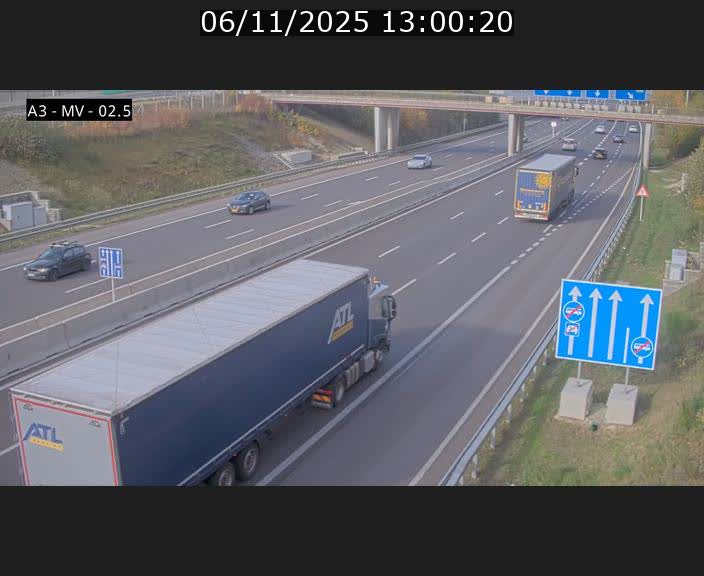 <h2>Webcam autoroute A3 au Luxembourg à proximité de la Croix de Gasperich. Vue orientée vers Luxembourg</h2>