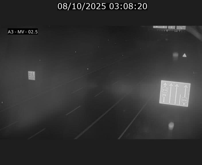 <h2>Webcam autoroute A3 au Luxembourg à proximité de la Croix de Gasperich. Vue orientée vers Luxembourg</h2>