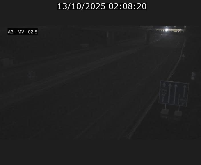 <h2>Webcam autoroute A3 au Luxembourg à proximité de la Croix de Gasperich. Vue orientée vers Luxembourg</h2>