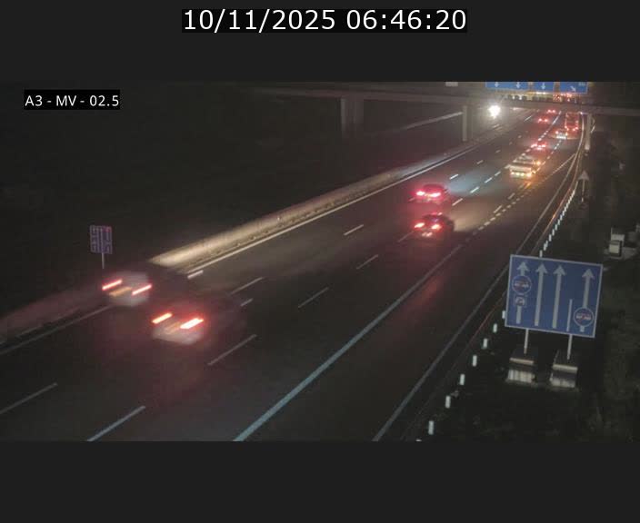 <h2>Webcam autoroute A3 au Luxembourg à proximité de la Croix de Gasperich. Vue orientée vers Luxembourg</h2>