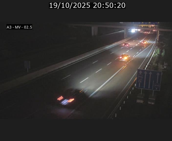 <h2>Webcam autoroute A3 au Luxembourg à proximité de la Croix de Gasperich. Vue orientée vers Luxembourg</h2>