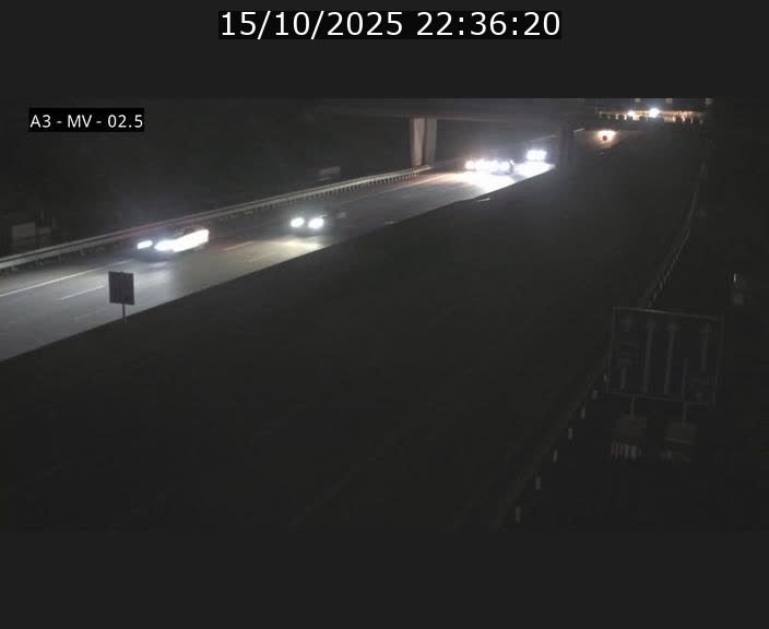 <h2>Webcam autoroute A3 au Luxembourg à proximité de la Croix de Gasperich. Vue orientée vers Luxembourg</h2>