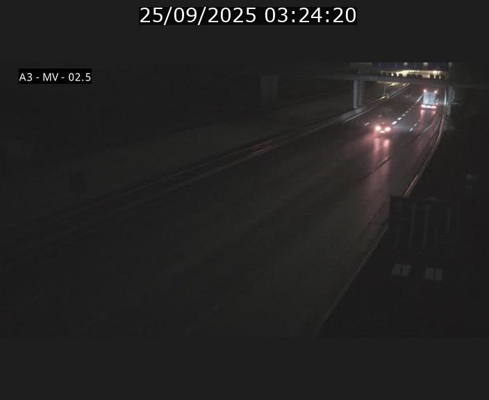 <h2>Webcam autoroute A3 au Luxembourg à proximité de la Croix de Gasperich. Vue orientée vers Luxembourg</h2>