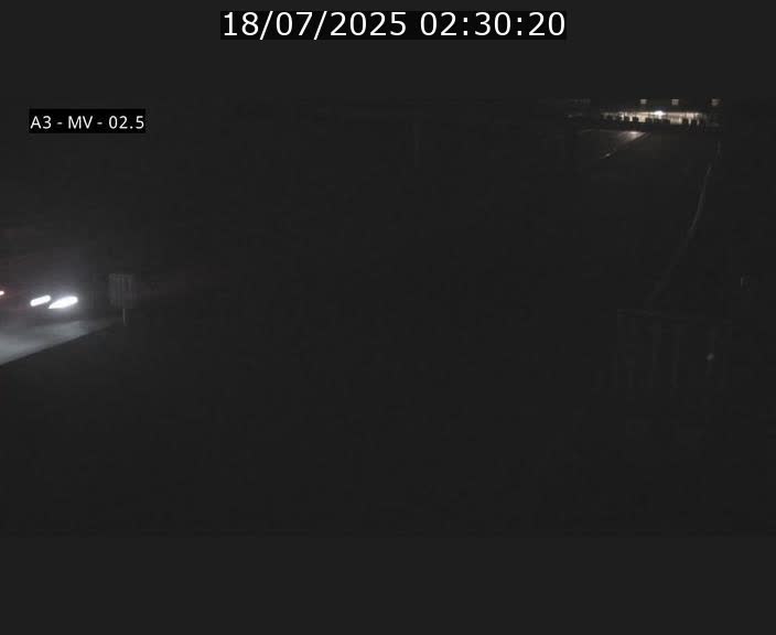 Webcam autoroute A3 au Luxembourg à proximité de la Croix de Gasperich. Vue orientée vers Luxembourg
