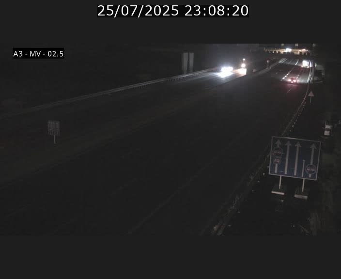 Webcam autoroute A3 au Luxembourg à proximité de la Croix de Gasperich. Vue orientée vers Luxembourg