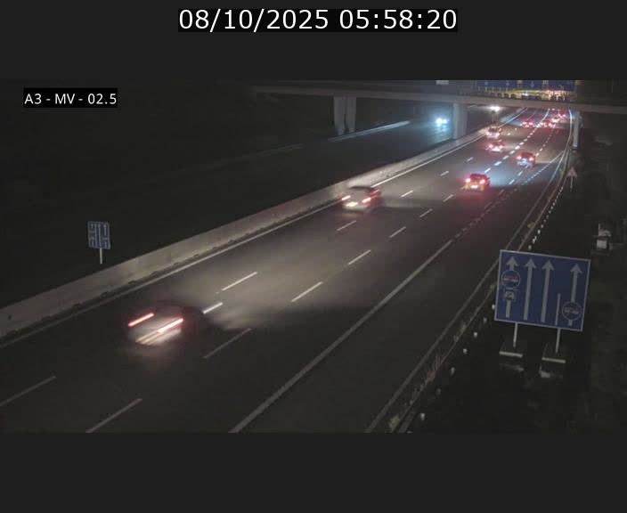 Webcam autoroute A3 au Luxembourg à proximité de la Croix de Gasperich. Vue orientée vers Luxembourg