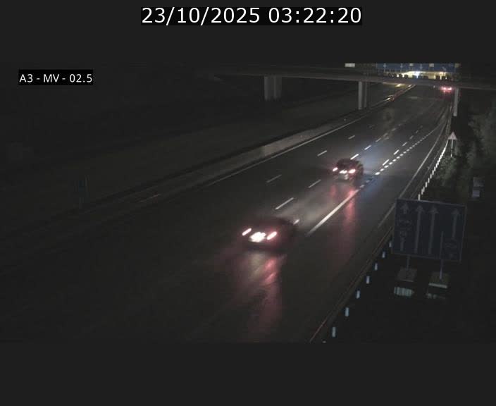 Webcam autoroute A3 au Luxembourg à proximité de la Croix de Gasperich. Vue orientée vers Luxembourg