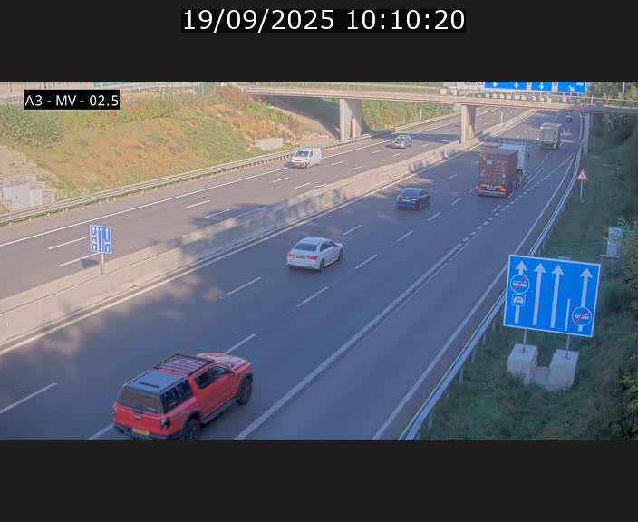 Webcam autoroute A3 au Luxembourg à proximité de la Croix de Gasperich. Vue orientée vers Luxembourg