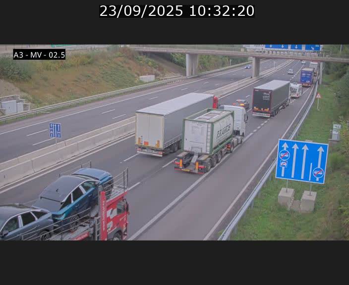 <h2>Webcam autoroute A3 au Luxembourg à proximité de la Croix de Gasperich. Vue orientée vers Luxembourg</h2>
