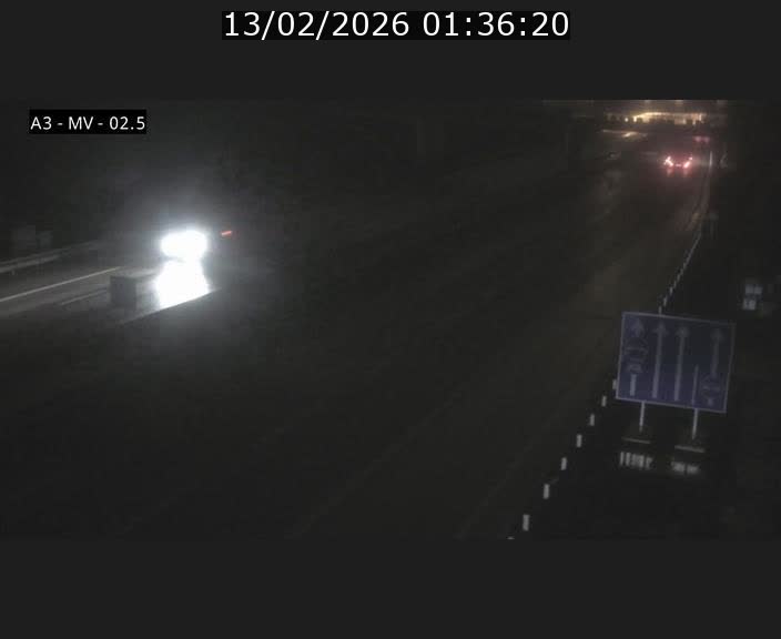 <h2>Webcam autoroute A3 au Luxembourg à proximité de la Croix de Gasperich. Vue orientée vers Luxembourg</h2>