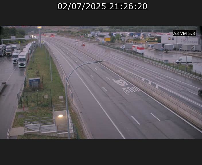 <h2>Traffic live webcam Luxembourg Aire de Berchem - A3 - BK 5 - direction France</h2>