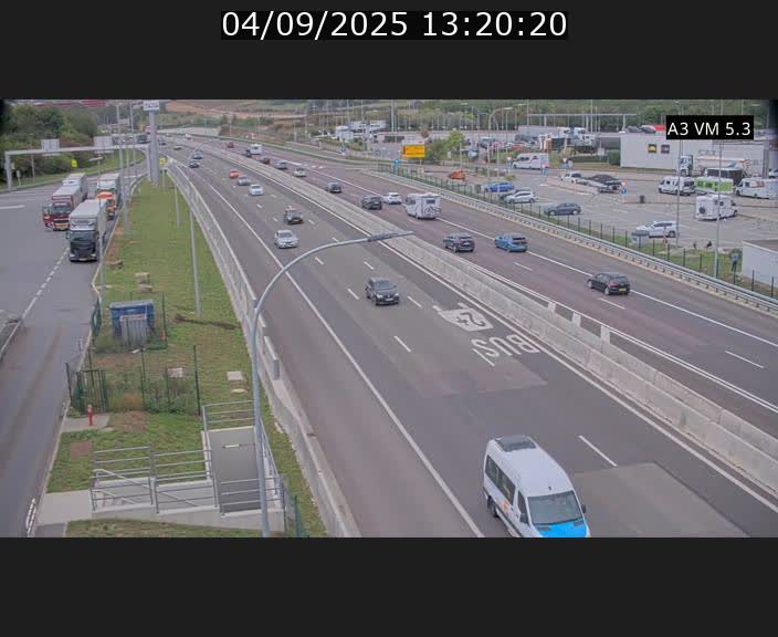 <h2>Traffic live webcam Luxembourg Aire de Berchem - A3 - BK 5 - direction France</h2>