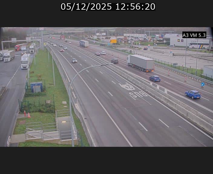 <h2>Traffic live webcam Luxembourg Aire de Berchem - A3 - BK 5 - direction France</h2>