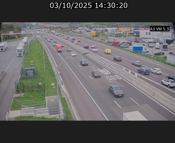 <h2>Traffic live webcam Luxembourg Aire de Berchem - A3 - BK 5 - direction France</h2>