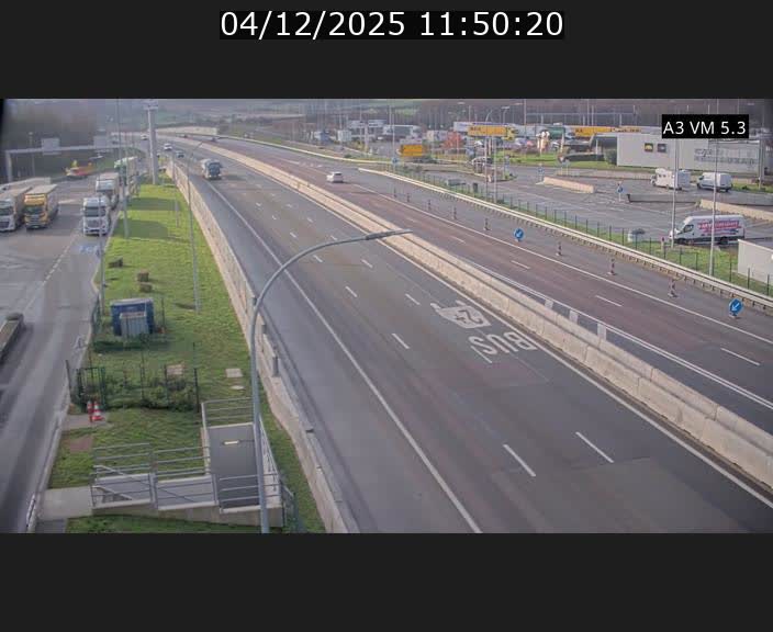 <h2>Traffic live webcam Luxembourg Aire de Berchem - A3 - BK 5 - direction France</h2>