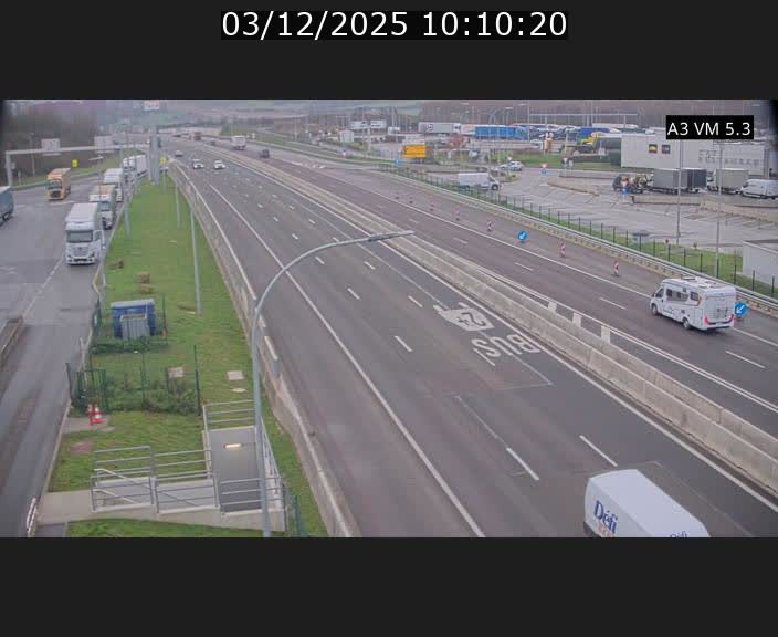 <h2>Traffic live webcam Luxembourg Aire de Berchem - A3 - BK 5 - direction France</h2>
