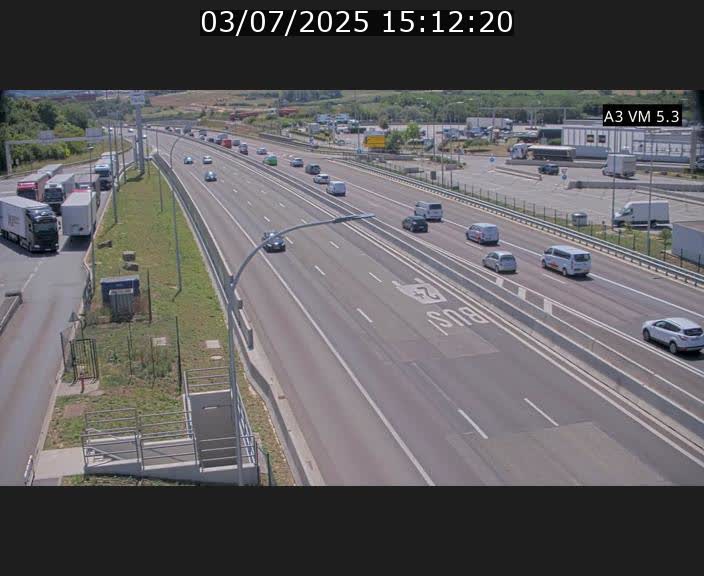 <h2>Traffic live webcam Luxembourg Aire de Berchem - A3 - BK 5 - direction France</h2>