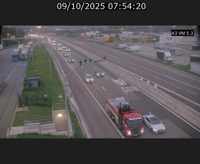 <h2>Traffic live webcam Luxembourg Aire de Berchem - A3 - BK 5 - direction France</h2>