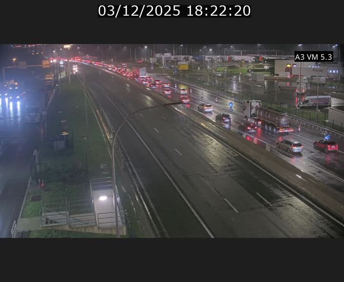 <h2>Traffic live webcam Luxembourg Aire de Berchem - A3 - BK 5 - direction France</h2>