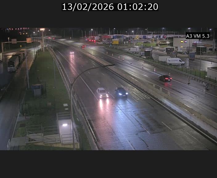 <h2>Traffic live webcam Luxembourg Aire de Berchem - A3 - BK 5 - direction France</h2>