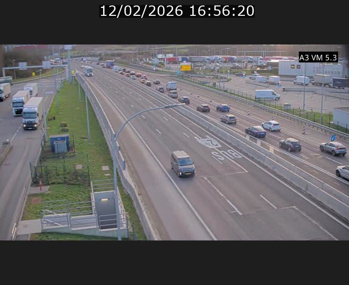 <h2>Traffic live webcam Luxembourg Aire de Berchem - A3 - BK 5 - direction France</h2>