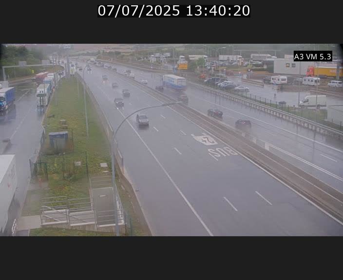 <h2>Traffic live webcam Luxembourg Aire de Berchem - A3 - BK 5 - direction France</h2>