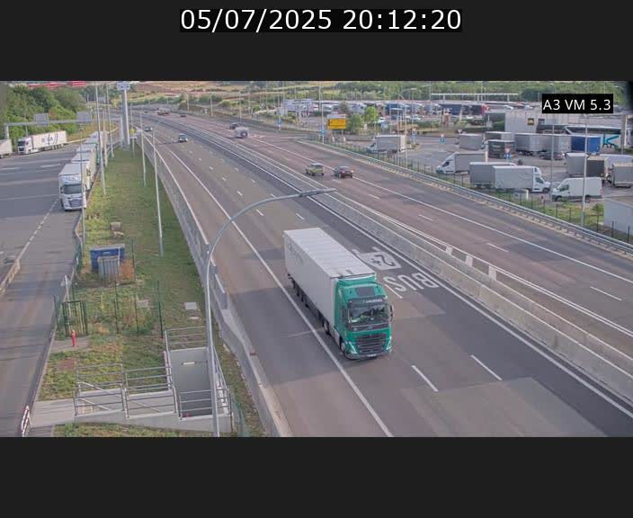 <h2>Traffic live webcam Luxembourg Aire de Berchem - A3 - BK 5 - direction France</h2>