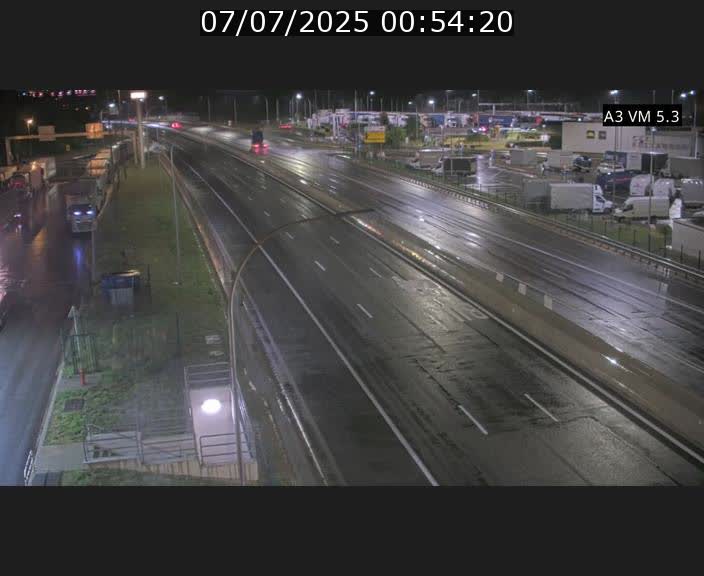 <h2>Traffic live webcam Luxembourg Aire de Berchem - A3 - BK 5 - direction France</h2>