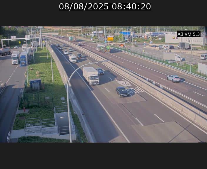 <h2>Traffic live webcam Luxembourg Aire de Berchem - A3 - BK 5 - direction France</h2>