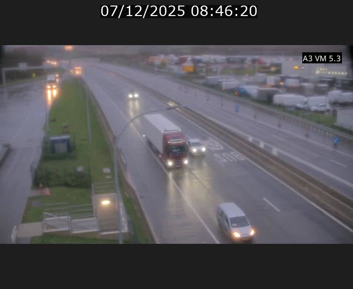 <h2>Traffic live webcam Luxembourg Aire de Berchem - A3 - BK 5 - direction France</h2>