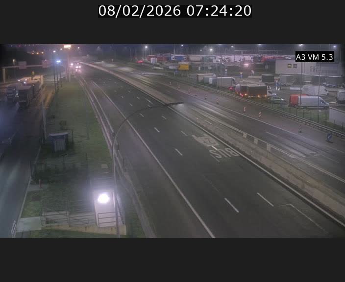 <h2>Traffic live webcam Luxembourg Aire de Berchem - A3 - BK 5 - direction France</h2>