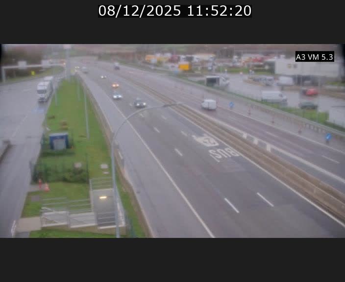 <h2>Traffic live webcam Luxembourg Aire de Berchem - A3 - BK 5 - direction France</h2>