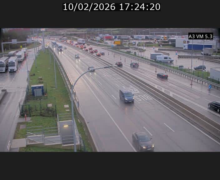 <h2>Traffic live webcam Luxembourg Aire de Berchem - A3 - BK 5 - direction France</h2>