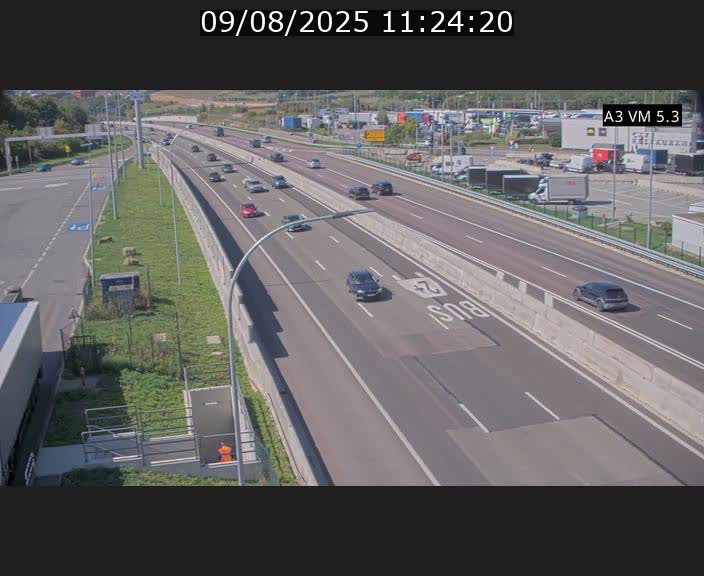 <h2>Traffic live webcam Luxembourg Aire de Berchem - A3 - BK 5 - direction France</h2>