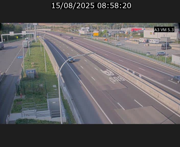<h2>Traffic live webcam Luxembourg Aire de Berchem - A3 - BK 5 - direction France</h2>