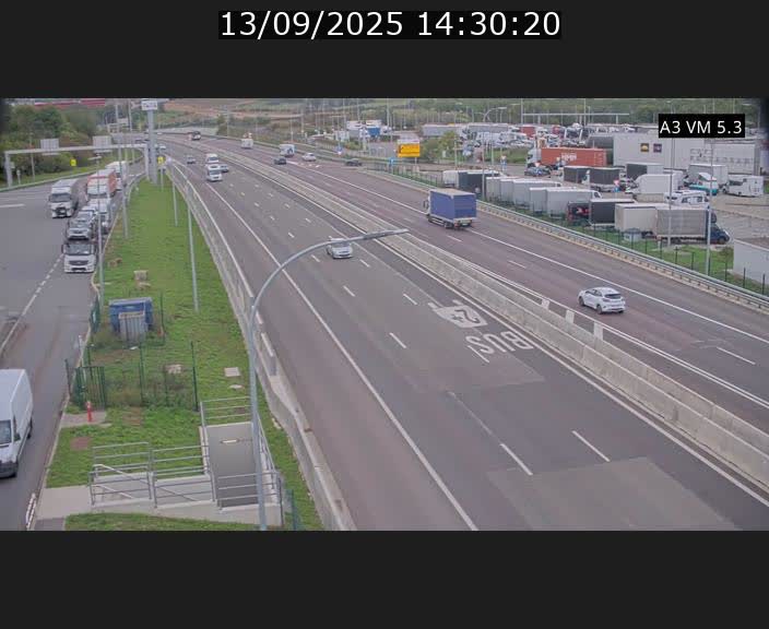 <h2>Traffic live webcam Luxembourg Aire de Berchem - A3 - BK 5 - direction France</h2>