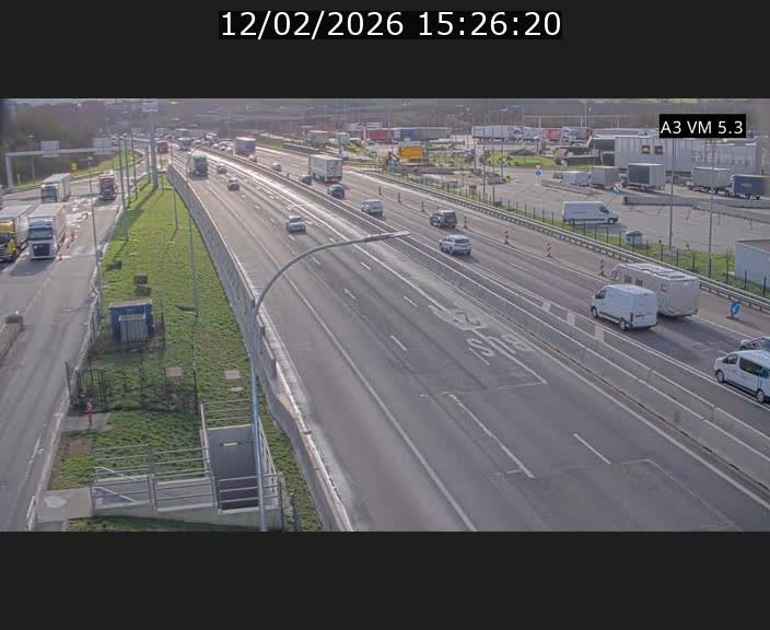<h2>Traffic live webcam Luxembourg Aire de Berchem - A3 - BK 5 - direction France</h2>