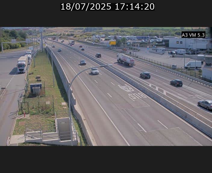 Traffic live webcam Luxembourg Aire de Berchem - A3 - BK 5 - direction France