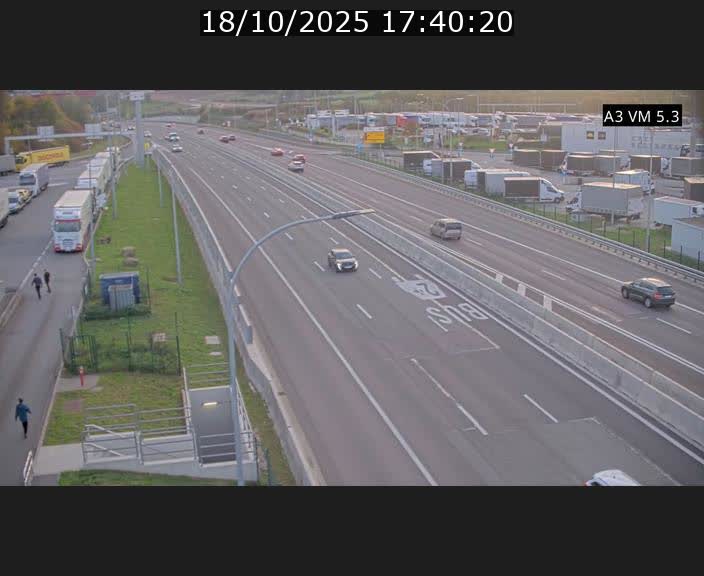 <h2>Traffic live webcam Luxembourg Aire de Berchem - A3 - BK 5 - direction France</h2>