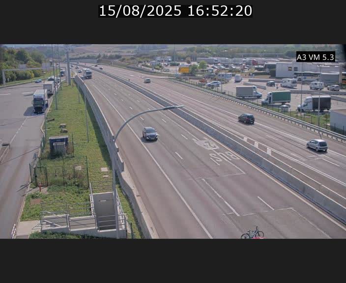 <h2>Traffic live webcam Luxembourg Aire de Berchem - A3 - BK 5 - direction France</h2>